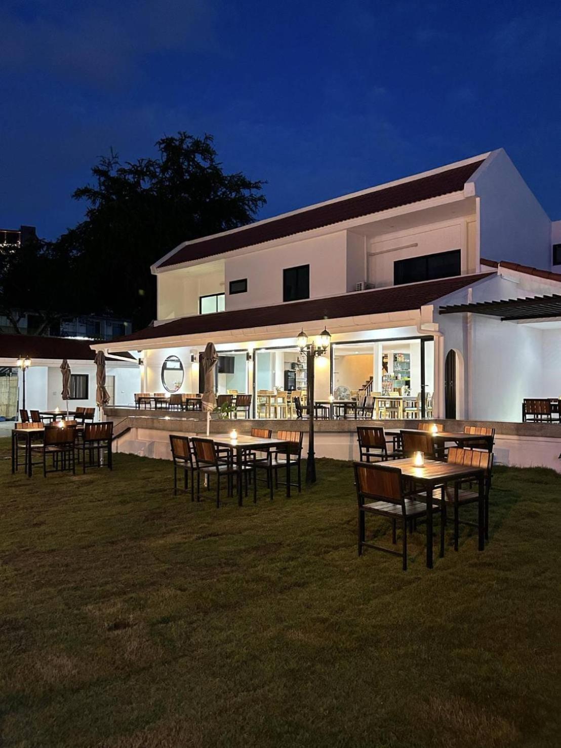 The European Chiang Mai Hotel Exterior photo